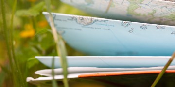 easyJet et Lonely Planet s'associent et lancent les doubles guides de voyage !
